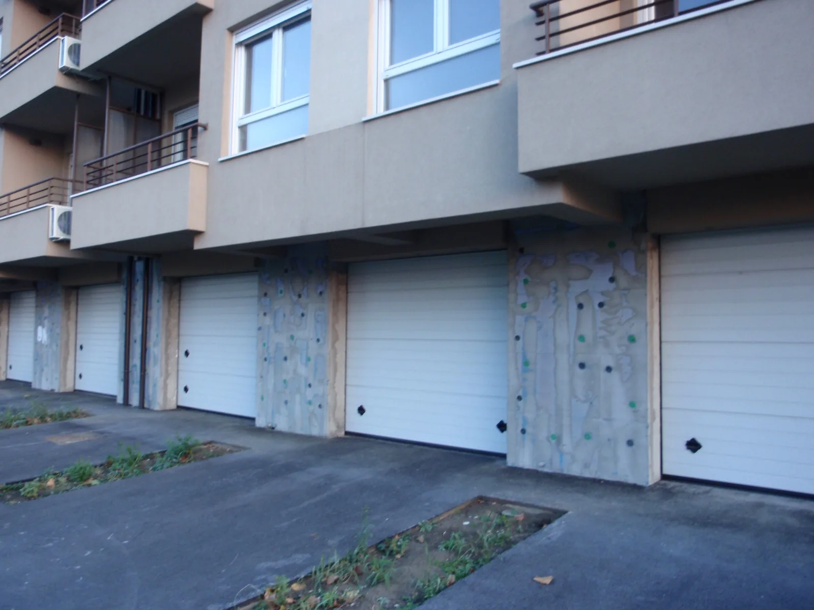 Sectional garage doors