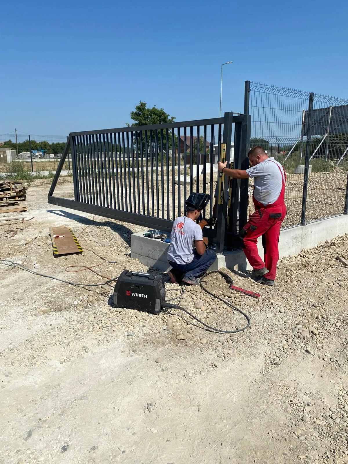 Welding a gate frame on site